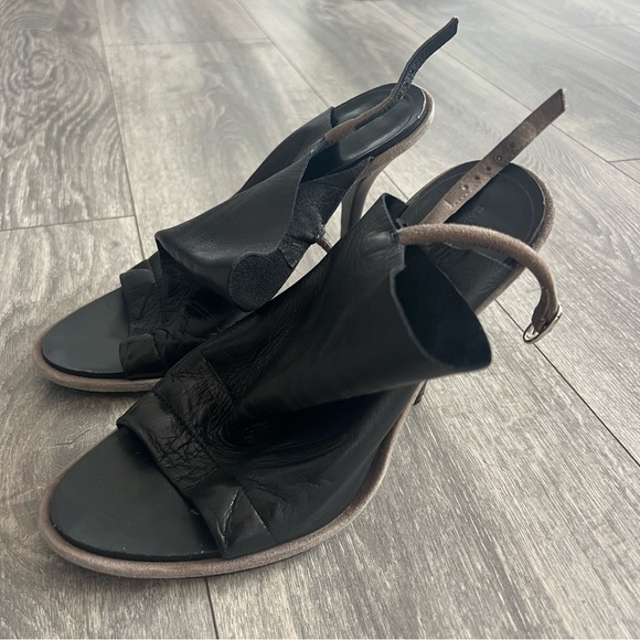 Balenciaga Black/Grey Leather Glove Sandals Size 6.5 Pre-owned - Picture 5 of 12